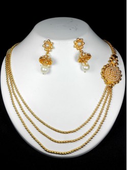Exclusive Polki Set